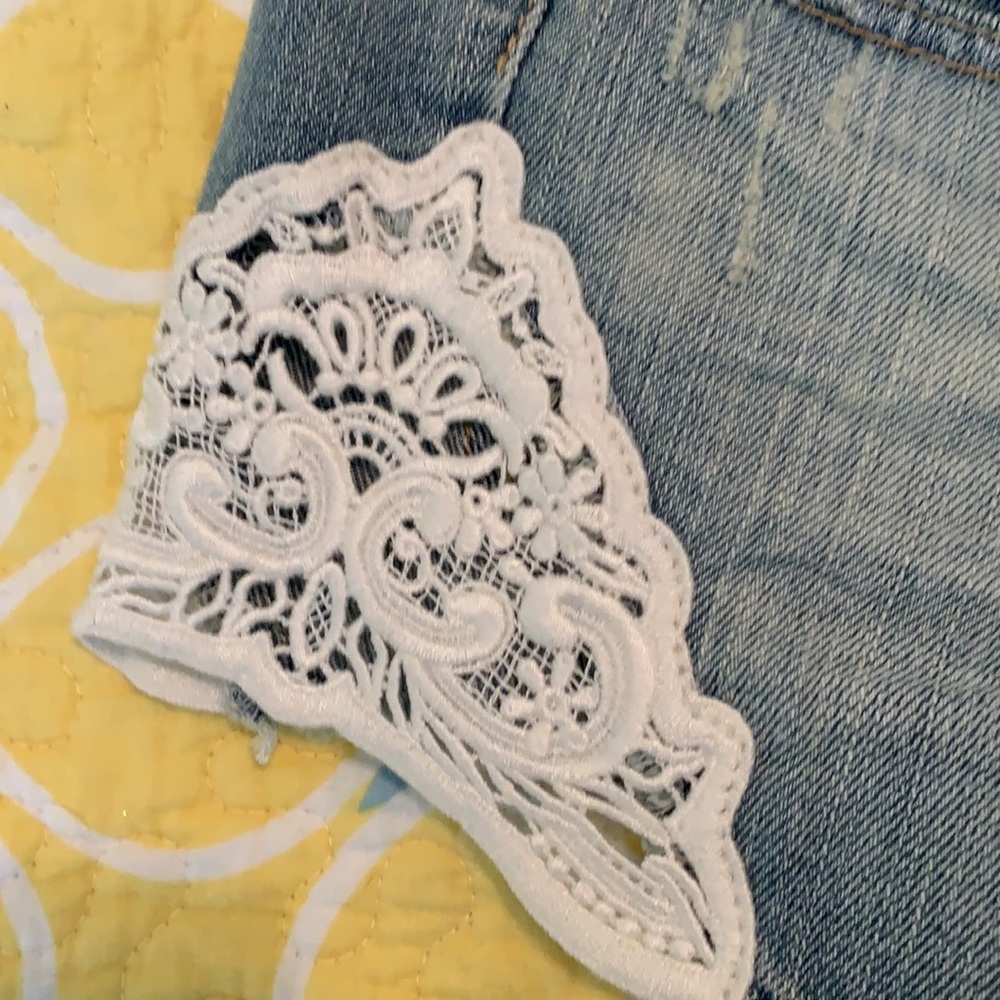 American Eagle Jean shorts - Picture 5 of 8